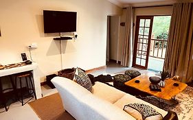 Haze Inn Cottages Wattle